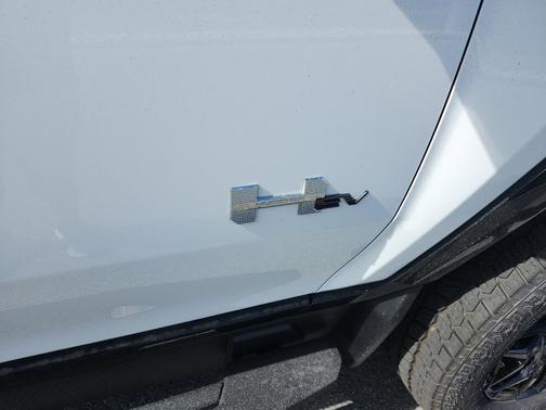 2026 GMC HUMMER EV Pickup 2X