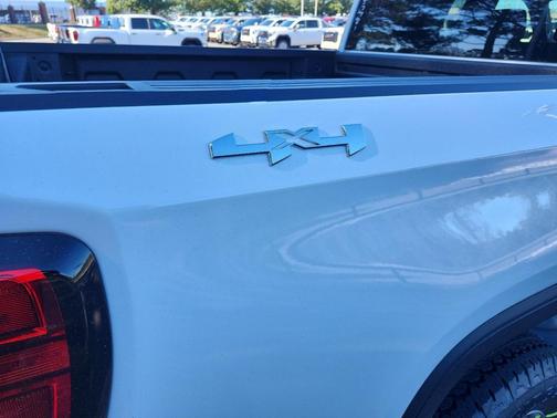 Summit White 2026 GMC Sierra 1500 Pro