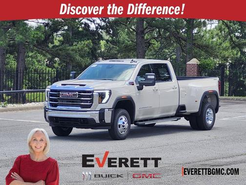 White Sands 2026 GMC Sierra 3500 SLE