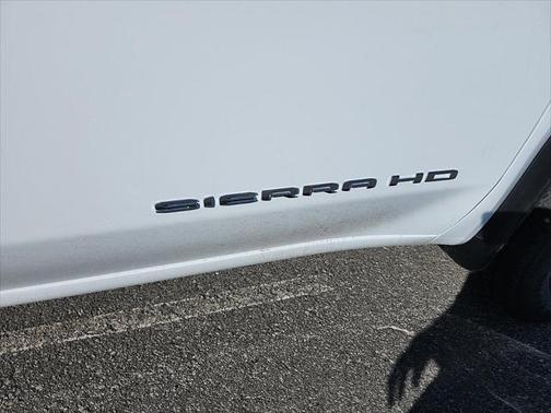 2025 GMC Sierra 2500 Base