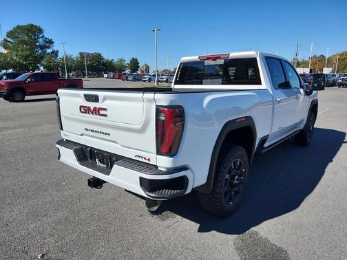 2026 GMC Sierra 2500 AT4