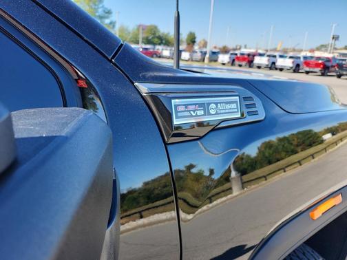 2026 GMC Sierra 2500 AT4