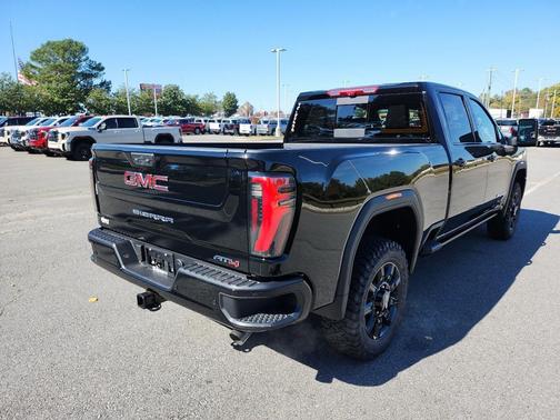 2026 GMC Sierra 2500 AT4