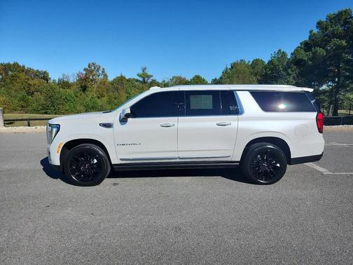 2025 GMC Yukon XL Denali