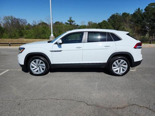 2023 Volkswagen Atlas Cross Sport 3.6L V6 SE w/Technology