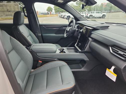 2026 GMC Acadia AT4 AWD