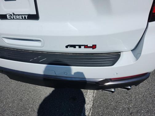 2025 GMC Yukon 4WD AT4 Ultimate