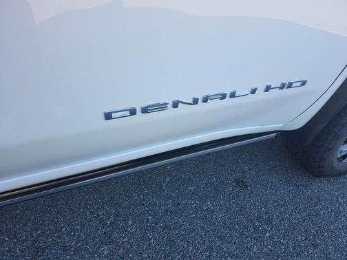 2026 GMC Sierra 2500 Denali