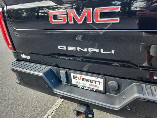 2022 GMC Sierra 2500 Denali
