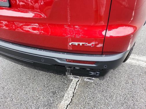 2026 GMC Acadia AT4 AWD