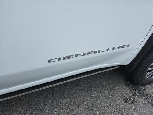 2025 GMC Sierra 2500 Denali Ultimate