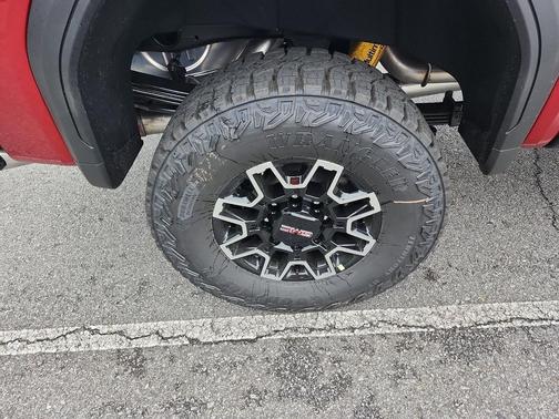 2026 GMC Sierra 2500 AT4