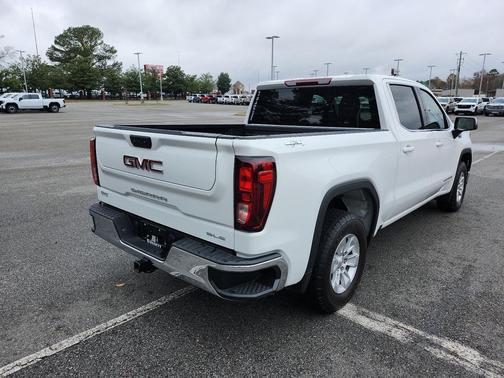 2025 GMC Sierra 1500 SLE