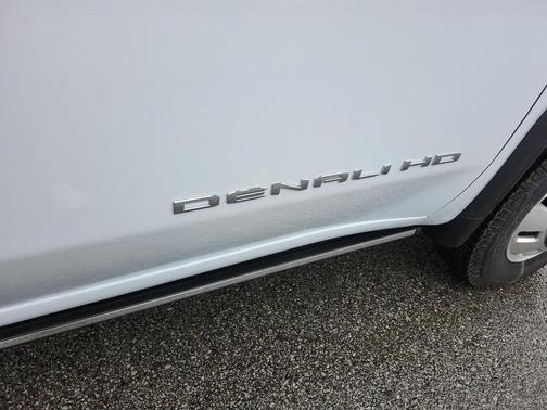 2026 GMC Sierra 3500 Denali