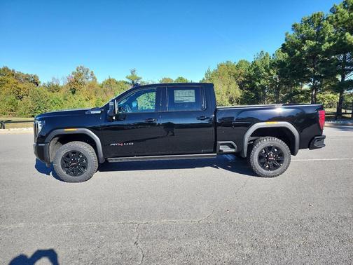 2026 GMC Sierra 2500 AT4