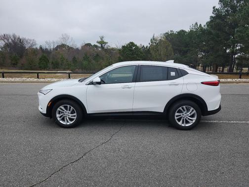 2026 Buick Envista Preferred FWD