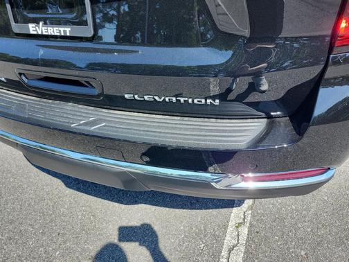 Onyx Black 2026 GMC Yukon 4WD Elevation