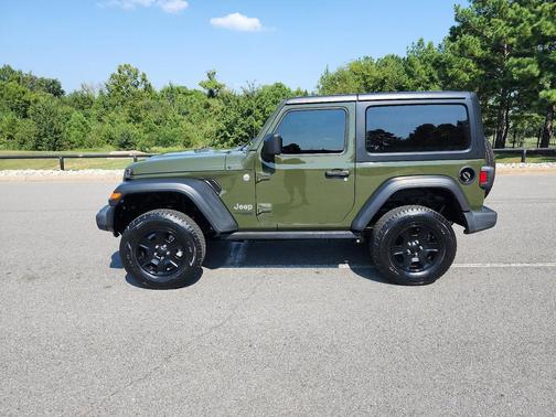 2021 Jeep Wrangler Sport