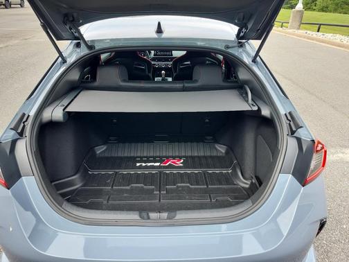 2025 Honda Civic Type R Base (M6)