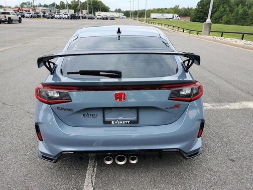 2025 Honda Civic Type R Base (M6)