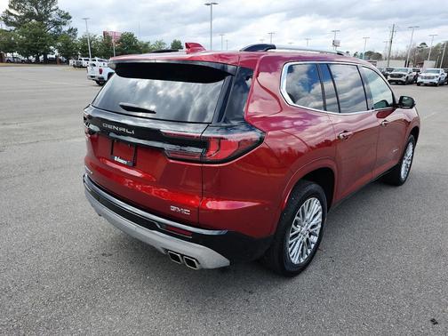 2025 GMC Acadia Denali