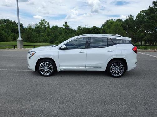 2023 GMC Terrain Denali