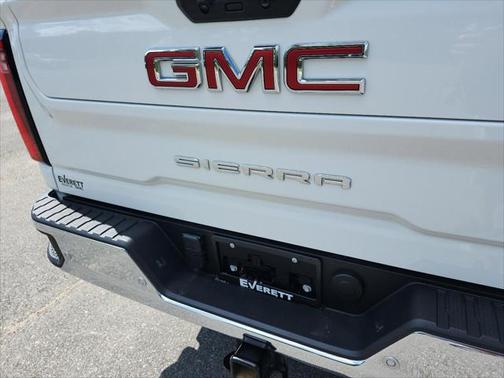2025 GMC Sierra 2500 SLT