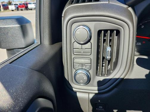 2026 GMC Sierra 2500 Base