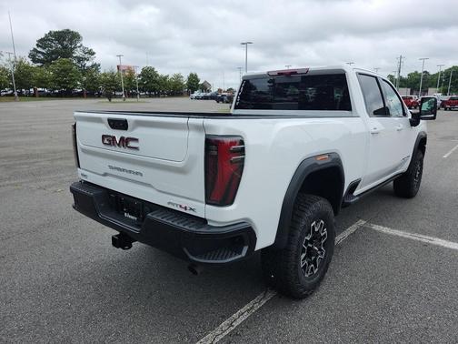 Summit White 2026 GMC Sierra 2500 AT4X