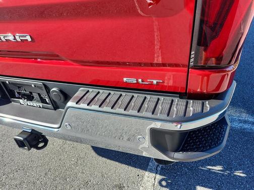 2026 GMC Sierra 2500 SLT