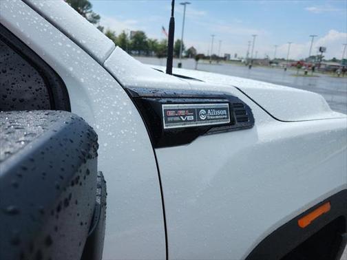2025 GMC Sierra 2500 AT4