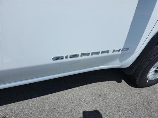 2025 GMC Sierra 2500 Base