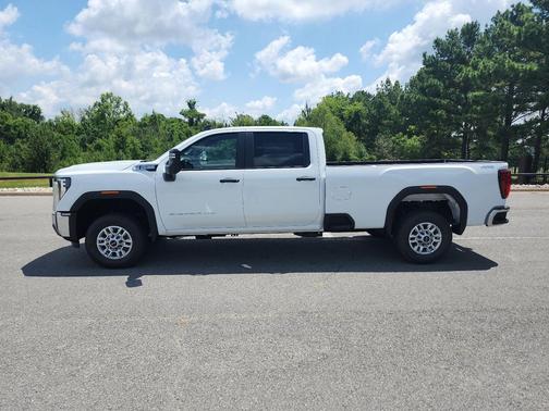 2025 GMC Sierra 2500 Base