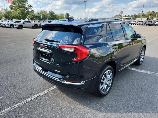 2024 GMC Terrain Denali