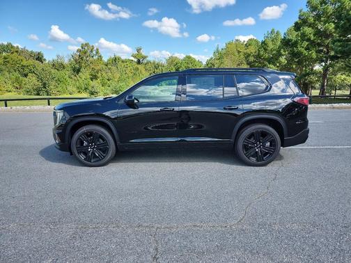 2026 GMC Acadia FWD Elevation