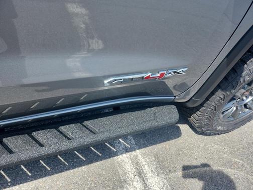 Sterling Metallic 2026 GMC Sierra 1500 AT4X