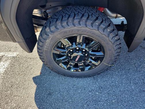 2026 GMC Sierra 2500 AT4