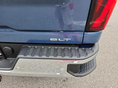 2024 GMC Sierra 2500 SLT