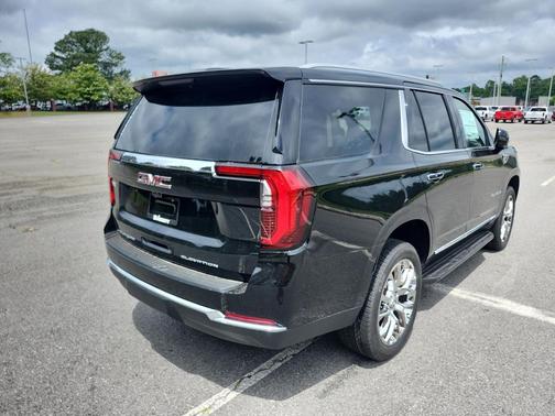 Onyx Black 2026 GMC Yukon 4WD Elevation
