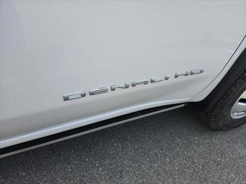 2025 GMC Sierra 3500 Denali