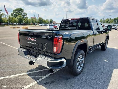 2025 GMC Sierra 2500 SLE