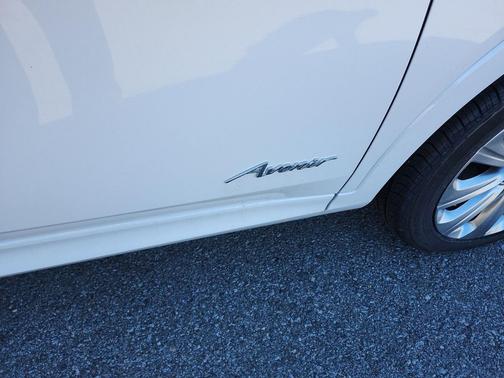 2026 Buick Envista Avenir FWD