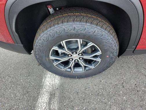 Volcanic Red Tintcoat 2026 GMC Acadia AT4 AWD