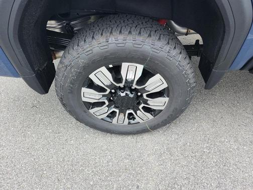 2025 GMC Sierra 2500 Denali