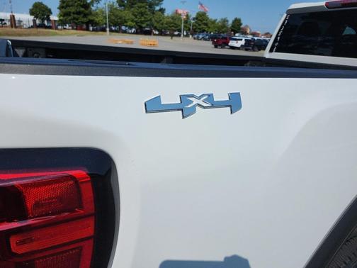 2025 GMC Sierra 2500 Base