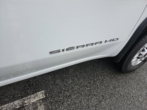 2025 GMC Sierra 2500 Base