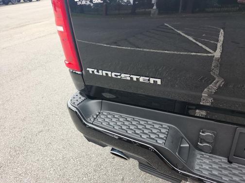 2025 RAM 1500 ST