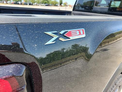 2025 GMC Sierra 2500 SLT