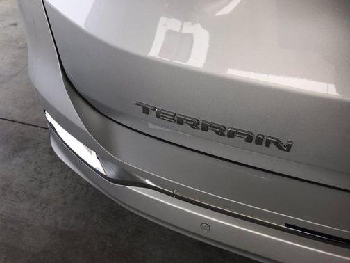 Quicksilver Metallic 2020 GMC Terrain Denali