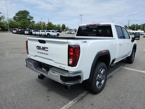 2025 GMC Sierra 2500 SLE